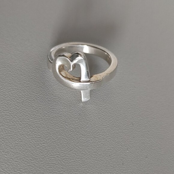 Tiffany & Co. Paloma Picasso 925 Silver Ring size 5.25 "Loving Heart" - Picture 15 of 16